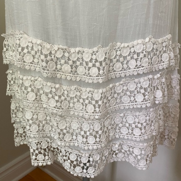 Mystree Women’s White Dress with Lace Details Size: Medium - Picture 2 of 10